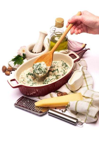 stół z przystępnym daniem